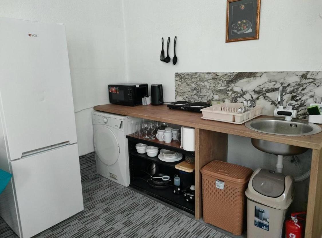 Waterfall Hostel Сараево Екстериор снимка